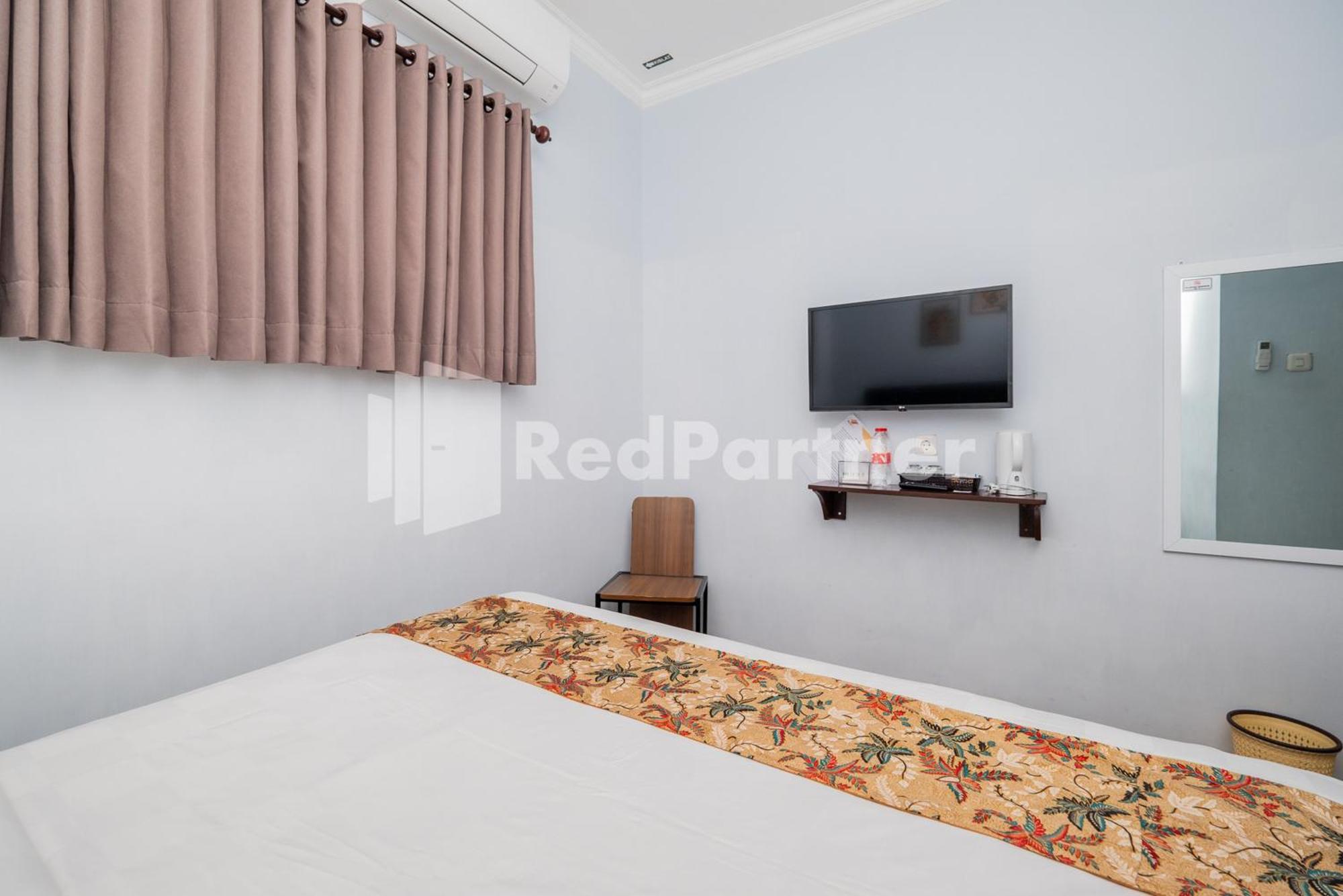 Swun Stay Inn At Sawahan Mitra Reddoorz Malang Luaran gambar